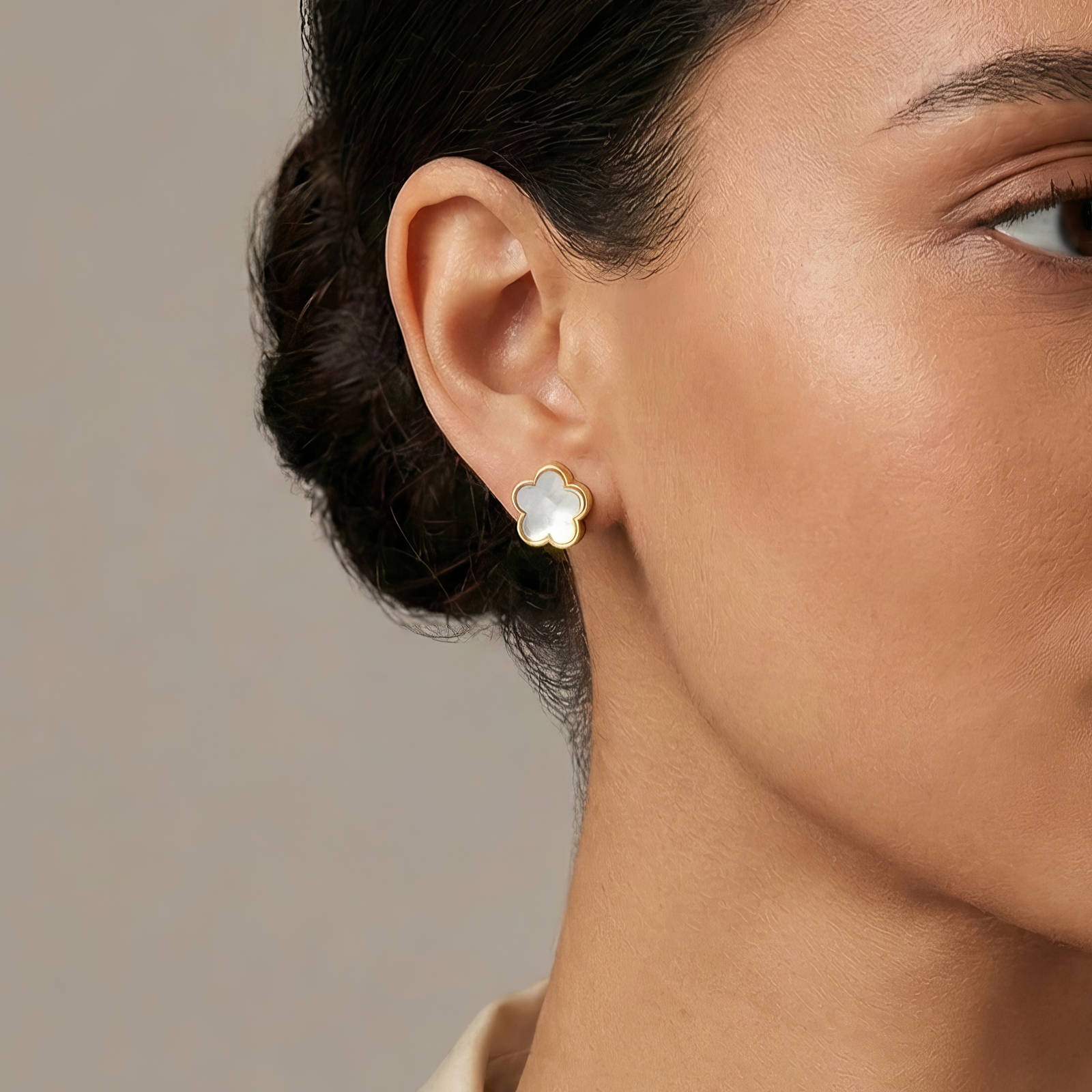 Meadow flower 18k Gold plated earrings