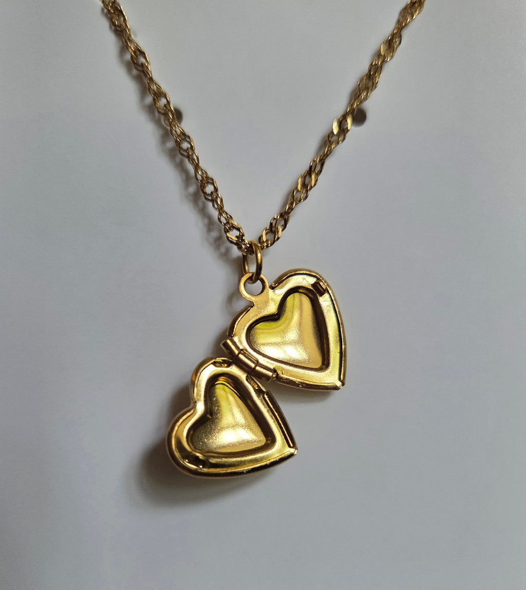 The classic heart locket